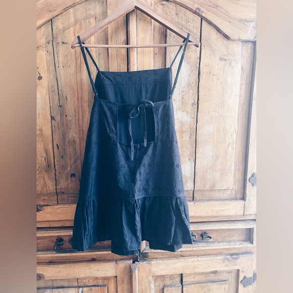 Free People Caught Up Tunic XL NWT Black Eyelet Lined Pockets MSRP $88 - Picture 14 of 14